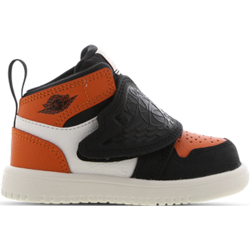 Commandez maintenant Jordan Sky - Unisex Chaussures - 22 - Noir - Cuir. Soyez les premiers à mettre la main sur les baskets, les survêtements, les s - 316160210304060 - Modalova