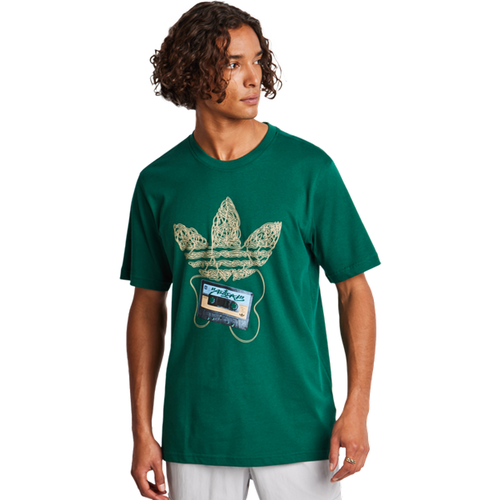 Graphics T-Shirts - Vert - Taille: XS - Foot Locker - Adidas - Modalova