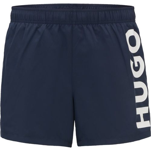 Short de bain à séchage rapide et logo imprimé vertical - HUGO - Modalova