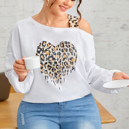 T-shirt à léopard à imprimé étoile à col asymétrique - SHEIN - Modalova