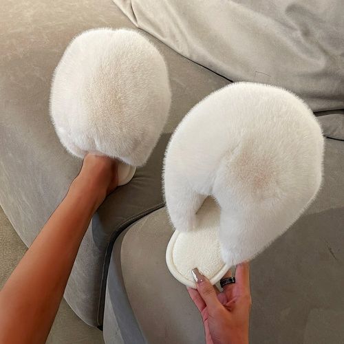 Pantoufles de chambre minimaliste à design duveteux - SHEIN - Modalova
