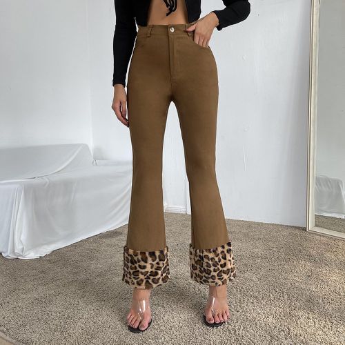 Pantalon évasé taille haute à motif léopard à ourlet duveteux - SHEIN - Modalova