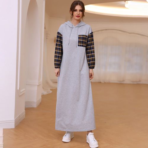 Robe sweat-shirt à capuche contrastant en tartan à cordon - SHEIN - Modalova