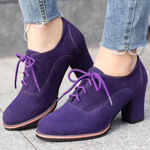 Chaussures oxford minimaliste à lacets épais - SHEIN - Modalova