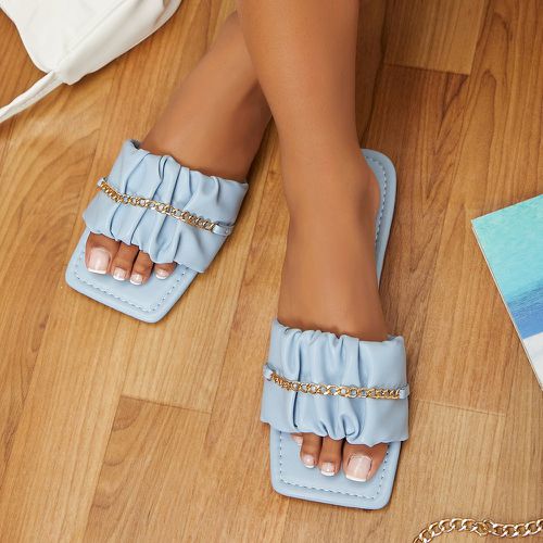 Sandales plates à bout carré petit design chaîne - SHEIN - Modalova