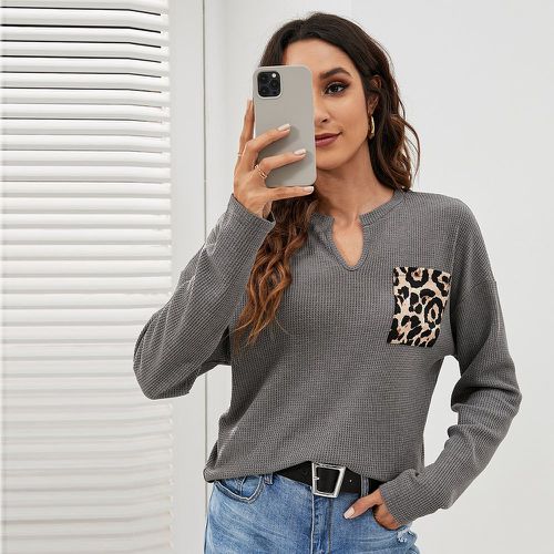 T-shirt léopard à poche - SHEIN - Modalova