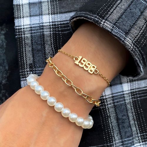 Pièces Bracelet fausse perle & à détail numéro de l'année - SHEIN - Modalova