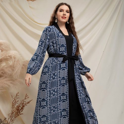 Manteau ceinturé avec motif foulard et manches bouffantes & Robe à fines brides - SHEIN - Modalova