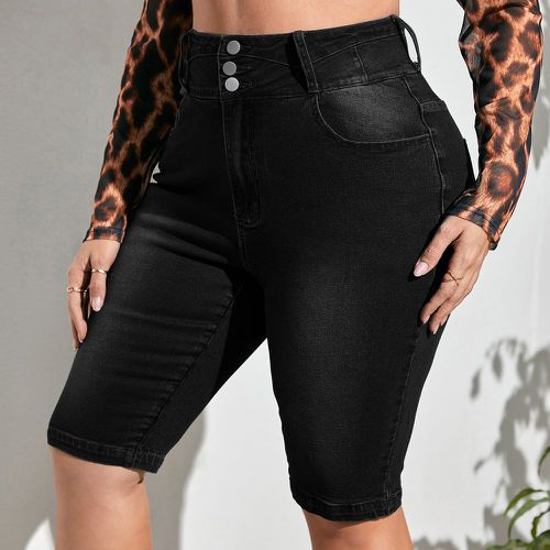 Shorts en jean grandes tailles Boutons Poche Délavé Unicolore - SHEIN - Modalova
