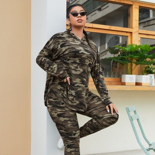 Ensemble legging et sweat-shirt à capuche à imprimé camouflage - SHEIN - Modalova