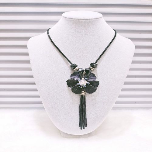 Collier avec pendentif fleur & chaîne à franges - SHEIN - Modalova