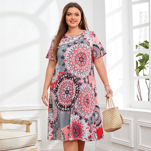 Robe tunique fleuri & à blocs de couleurs - SHEIN - Modalova