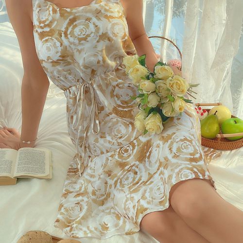 Robe à fines brides floral aléatoire à imprimé à nœud à volants - SHEIN - Modalova