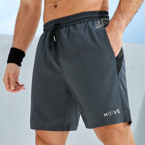 Homme Short de sport à lettres - SHEIN - Modalova