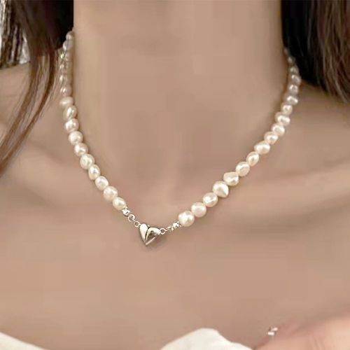 Collier à fausse perle à pendentif cœur - SHEIN - Modalova