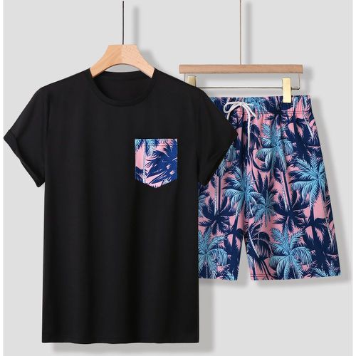 T-shirt à imprimé tropical patch à poche & Short à cordon - SHEIN - Modalova