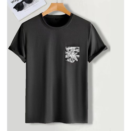T-shirt à imprimé tropical à patch à poche - SHEIN - Modalova