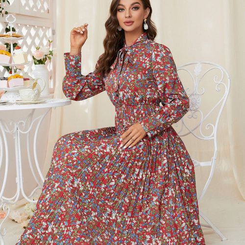 Robe chemise fleuri à nœud plissé - SHEIN - Modalova