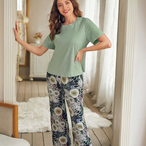 Ensemble de pyjama T-shirt unicolore & Pantalon à imprimé floral - SHEIN - Modalova
