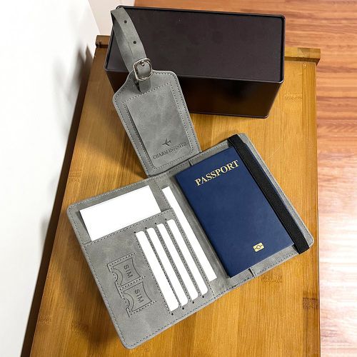 Lettre & avion en relief de Étui à passeport & Étiquette pour valise - SHEIN - Modalova