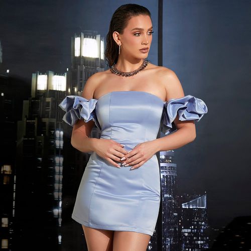 Robe col bardot à volants en satin - SHEIN - Modalova