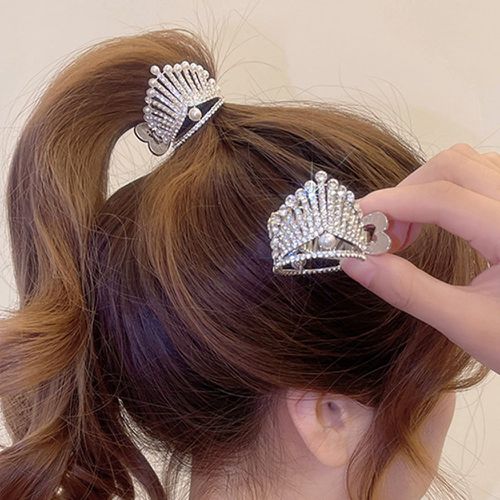 Pièce Griffe à cheveux à strass et fausses perles design couronne - SHEIN - Modalova