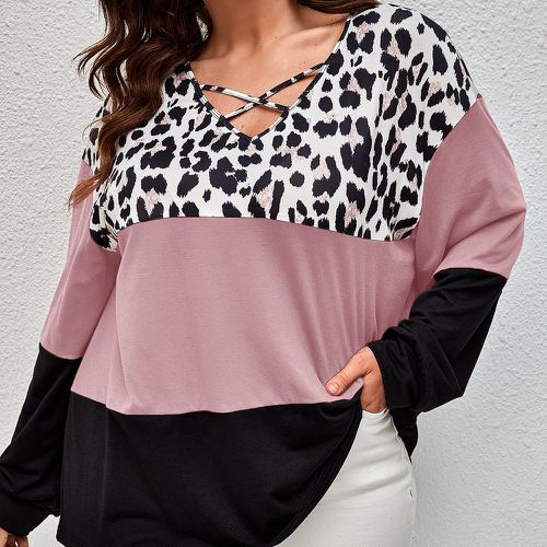 T-shirt à léopard à blocs de couleurs - SHEIN - Modalova