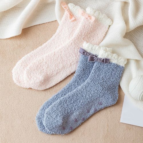 Paires Chaussettes duveteuses à volants - SHEIN - Modalova