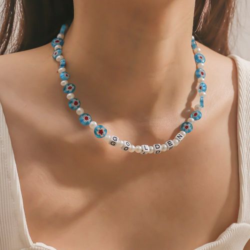 Collier à perles à lettres à détail carré - SHEIN - Modalova
