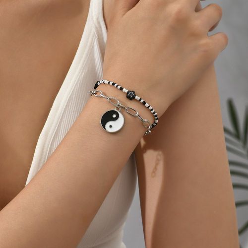 Bracelet multicouche à perles à breloque taijitu - SHEIN - Modalova