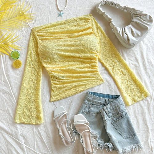 Blouse ajustée à manches bouffantes et épaules dénudées en tricot texturé,s grandes tailles. Tenue idéale pour les vacances - SHEIN - Modalova