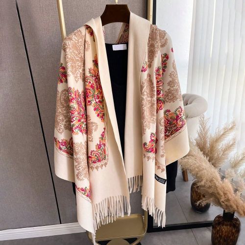 Pièce Écharpe brodée boho pour echarpe s pour l'automne et l'hiver, enveloppe en fausse cachemire écharpe écharpe à pompons épais style bohémi - SHEIN - Modalova