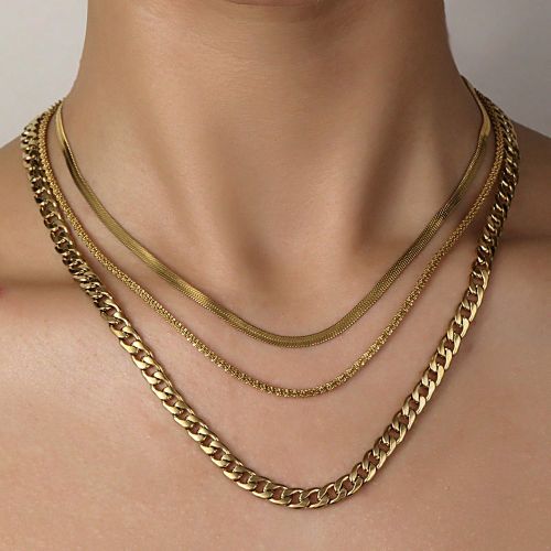 Ensemble De Collier De Mode Simple En Acier Inoxydable Doré Jaune De 3 Pièces - SHEIN - Modalova