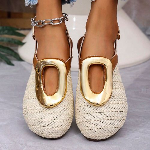 Sandales plates tissées en paille ajourées à la modes - SHEIN - Modalova