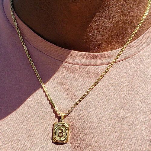 Pièce Collier chaîne torsadée en acier inoxydable doré 18 carats avec pendentif lettre, imperméable et résistant à la décoloration, convient p - SHEIN - Modalova