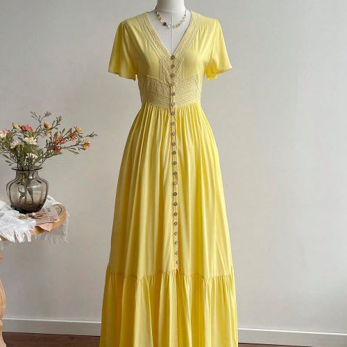 Une robe longue à manches courtes avec dentelle, col en V et boucles, pour des tenues décontractées pour vacances, Pâques, plage, Hawaï, Coachell - SHEIN - Modalova