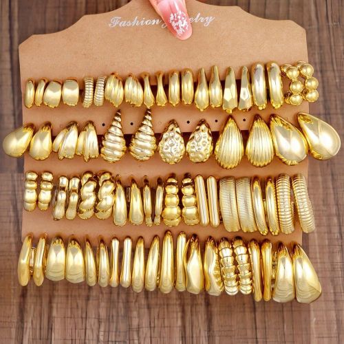 Ensemble de 1 à 36 paires de boucles d'oreilles géométriques minimalistes en résine CCB plaquée UV, boucles d'oreilles simples et à la mode pour - SHEIN - Modalova
