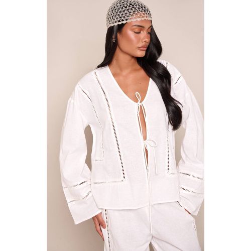 White Ensemble Coordonné Chemise En Lin Avec Détails Ajourés | Taille 36 - PrettyLittleThing - Modalova