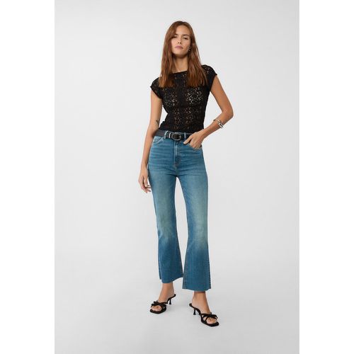 D78 Jean cropped flare 32 - Stradivarius - Modalova