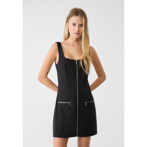 Robe courte à bretelles avec fermeture Éclair XS - Stradivarius - Modalova