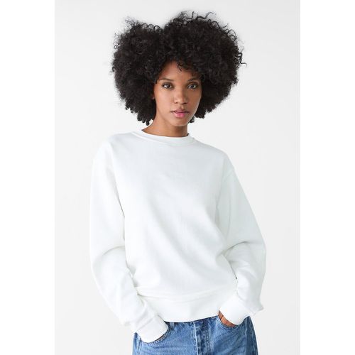 Sweat basique col rond Écru XS - Stradivarius - Modalova