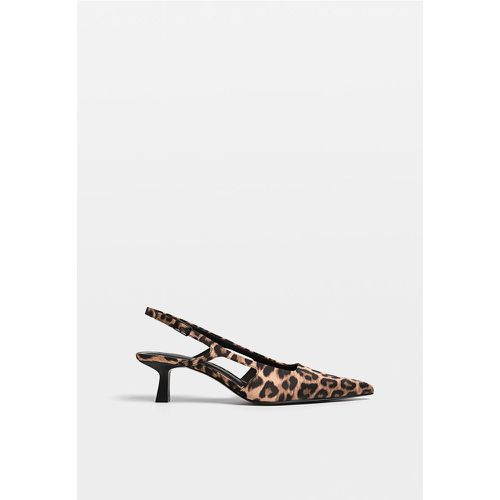 Chaussures kitten heel à léopard print COMBINÉ 35 - Stradivarius - Modalova