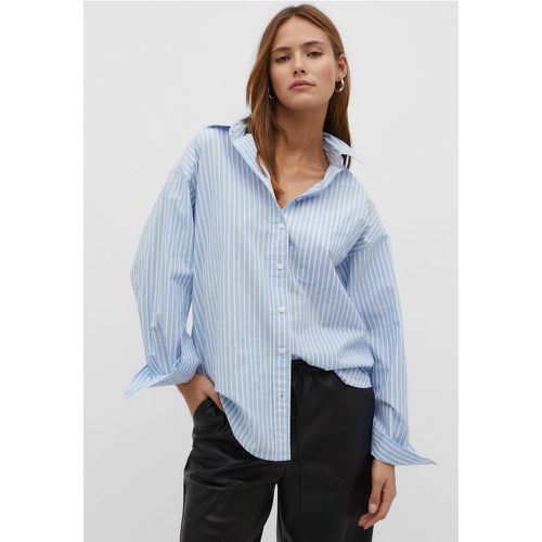 Chemise en popeline avec poche XL - Stradivarius - Modalova