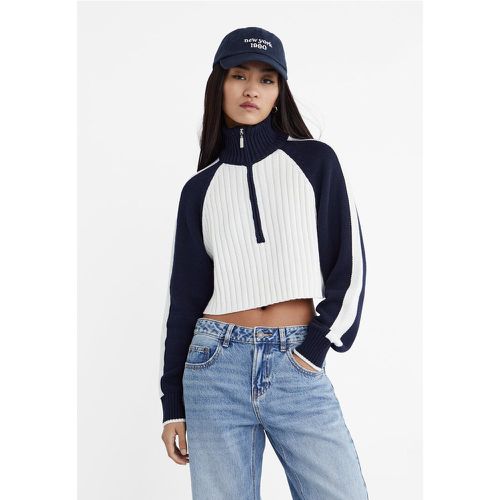 Pull en maille zippé Écru M - Stradivarius - Modalova