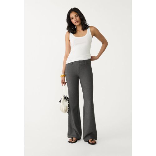 Pantalon habillé flare 32 - Stradivarius - Modalova