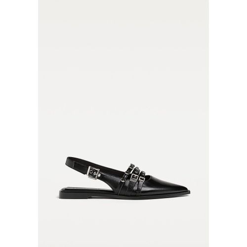 Chaussures plates avec lanières et boucles 35 - Stradivarius - Modalova