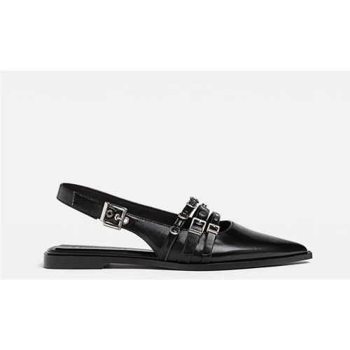 Chaussures plates avec lanières et boucles 35 - Stradivarius - Modalova
