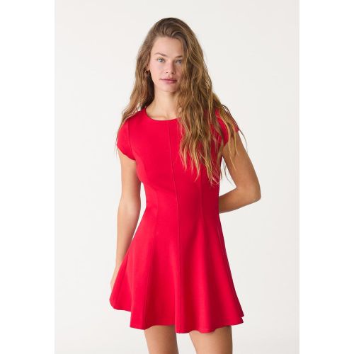 Robe en maille Milano à manches courtes XS - Stradivarius - Modalova