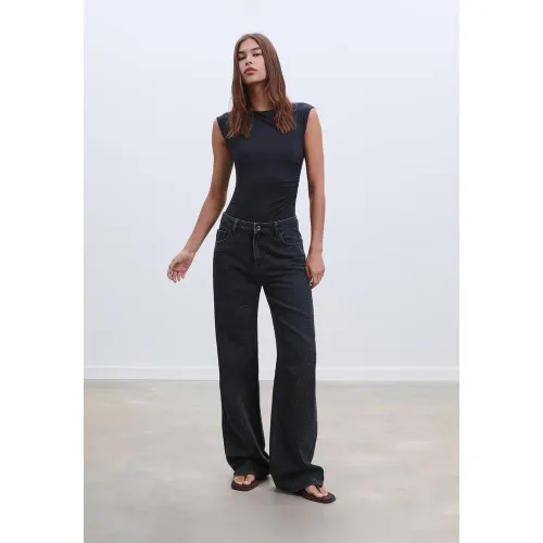 Jean regular brillants DENIM NOIR DÉLAVÉ 32 - Stradivarius - Modalova