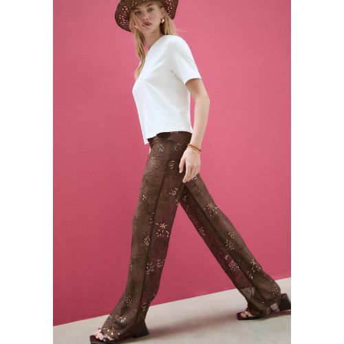 Pantalon fluide broderies paillettes XS - Stradivarius - Modalova